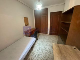 Piso en alquiler en Centro en Cáceres