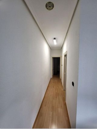 Piso en alquiler en Peñamefecit - Avda Barcelona en Jaén