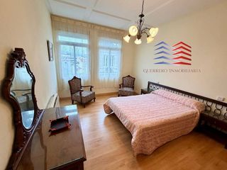 Piso en alquiler en Universidad en Ourense