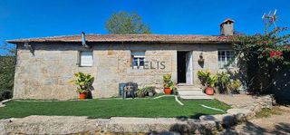 Chalet en venta en Tomiño