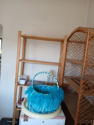 Armario de madera con 6 puertas