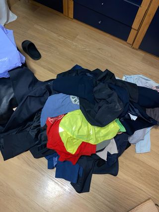 Lote Ropa (26 prendas)