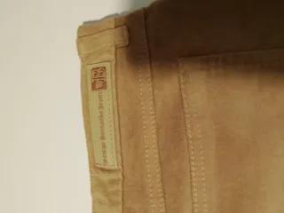 Pantalones de pana mostaza