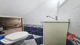 Local comercial en alquiler en Centro - Ayuntamiento en Santander