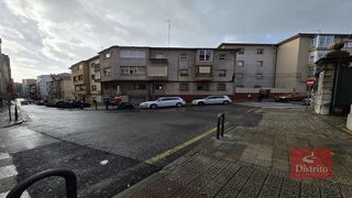 Local comercial en alquiler en Centro - Ayuntamiento en Santander