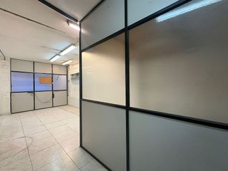 Local comercial en venta en El Guinardó en Barcelona