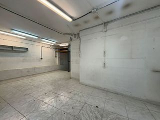 Local comercial en venta en El Guinardó en Barcelona