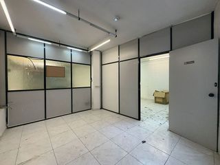 Local comercial en venta en El Guinardó en Barcelona