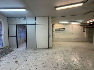 Local comercial en venta en El Guinardó en Barcelona