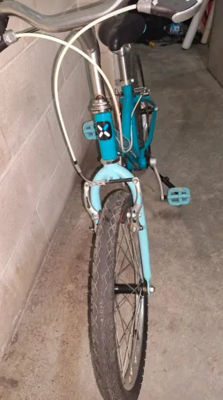 Bicicleta BTWIN 20 niña con cambio.