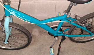 Bicicleta BTWIN 20 niña con cambio.