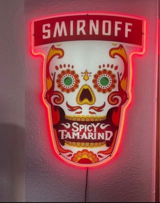 Cartel Luminoso LED Smirnoff Spicy Tamarind
