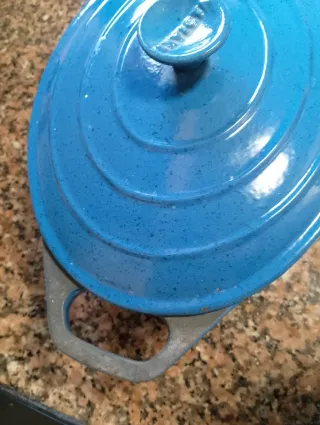 Olla de hierro fundido de Invicta