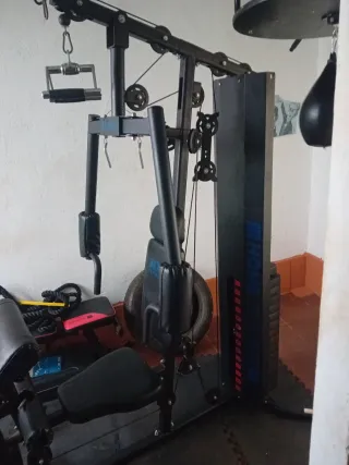 Máquina Multiestación BH Fitness