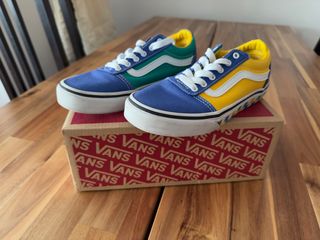 Zapatillas Vans Ward. Talla 32.5 EUR