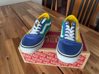 Zapatillas Vans Ward. Talla 32.5 EUR