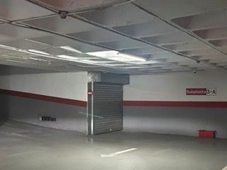 Garaje en venta en Castilla - Hermida en Santander