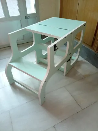 Torre Montessori per l'apprendimento infantile