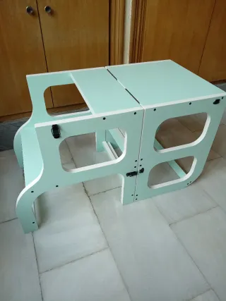 Torre Montessori per l'apprendimento infantile