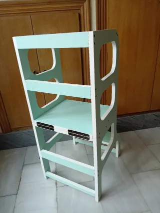 Torre Montessori per l'apprendimento infantile