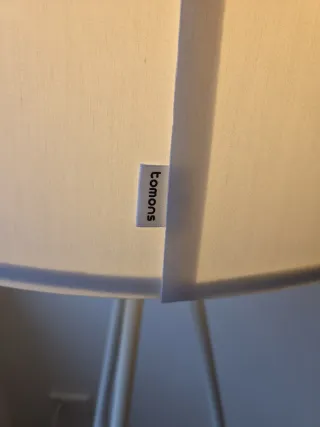 Lámpara de pie Tomons