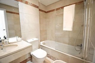 Piso en venta en Calahonda en Mijas