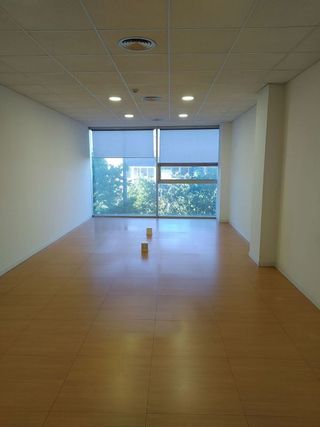 Oficina en venta en Zona Mercat en Rubí