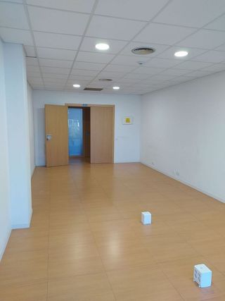 Oficina en venta en Zona Mercat en Rubí