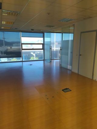 Oficina en venta en Zona Mercat en Rubí