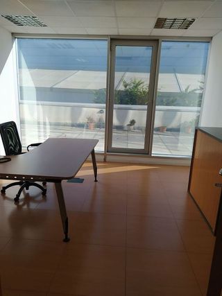 Oficina en venta en Zona Mercat en Rubí