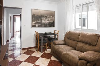 Piso en alquiler en El Molinillo - Capuchinos en Málaga