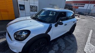 MINI Countryman 2011