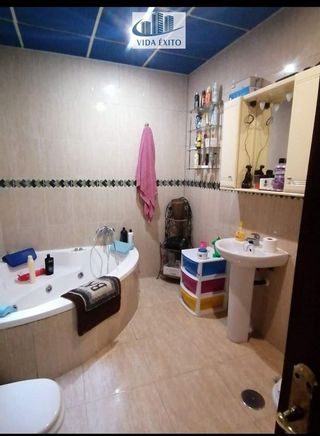 Piso en venta en Linares