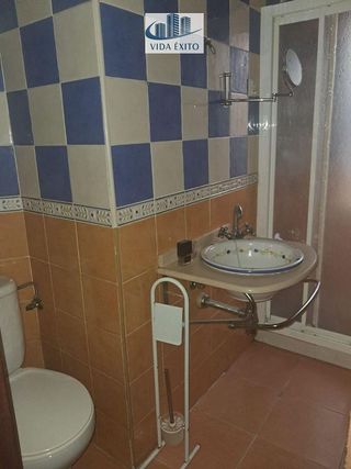 Piso en venta en Linares