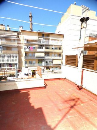 Casa adosada en venta en Ca n'Aurell en Terrassa