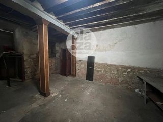 Local comercial en alquiler en Plaza España - Villa Pilar - Reyes Católicos - Vadillos en Burgos