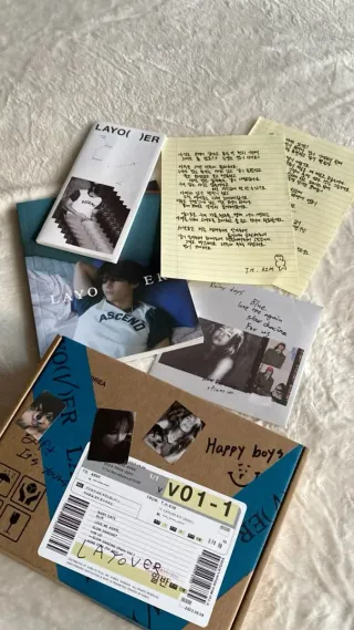 Layover V (BTS) Album + Photobook