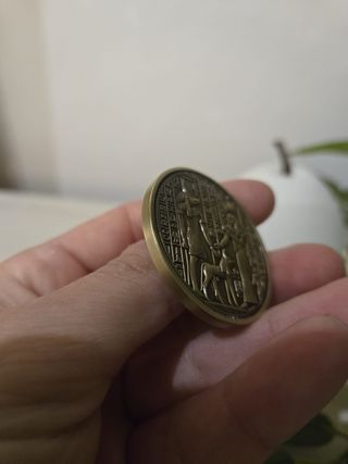 Moneda Egipcia de Colección  Dios Anubis e Isis