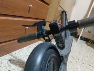 En Terrassa Patinete Eléctrico Negro