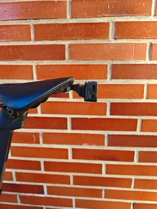 Soporte luz Flare en sillines specialized