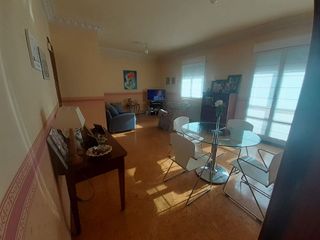 Piso en venta en Universidad - Los Lirios en Logroño