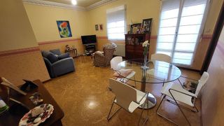 Piso en venta en Universidad - Los Lirios en Logroño