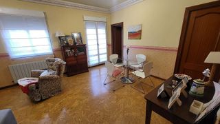 Piso en venta en Universidad - Los Lirios en Logroño