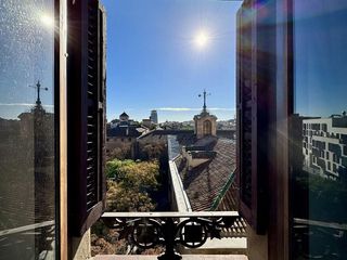 Piso en venta en El Raval en Barcelona