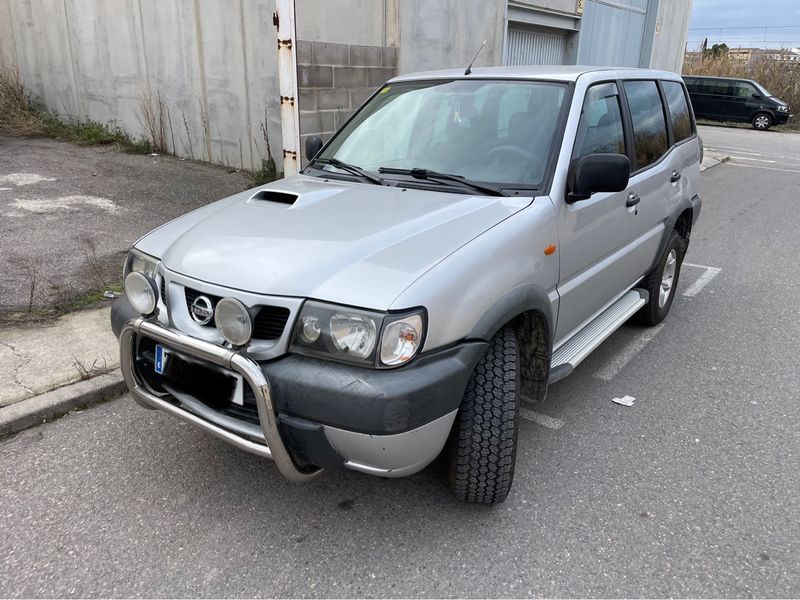Nissan Terrano II 3.0Di famili 154cv 7 plz - foto 1