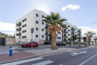 Piso en alquiler en Puerto de la Torre - Atabal en Málaga