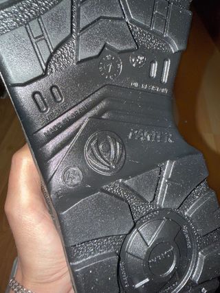 Botas de seguridad Panter negras.