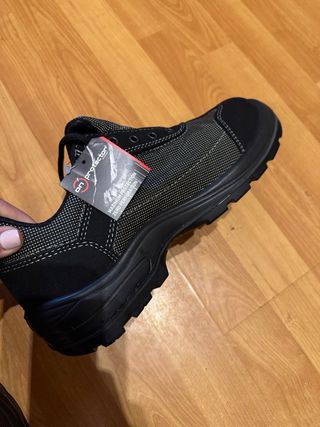 Botas de seguridad Panter negras.