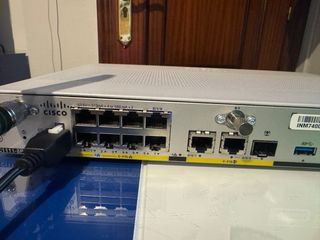 Router Cisco ISR C1111-8PLTEEAWE