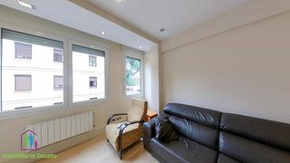 Piso en alquiler en San Pedro de Deusto-La Ribera en Bilbao